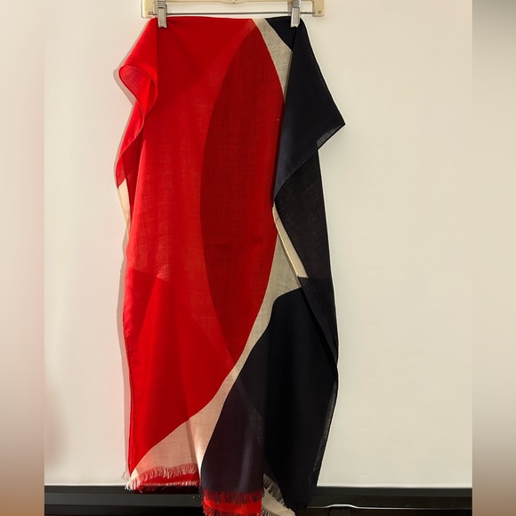 KATE SPADE WOMEN’S GEOMETRIC PRINT WOOL MULTI COLOR SCARF 31”x78” - Picture 5 of 9